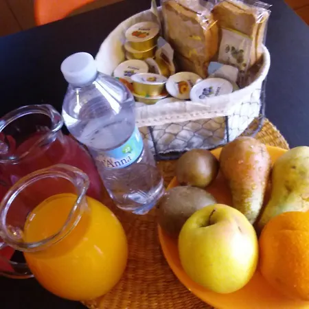 Orange House Bed and breakfast *