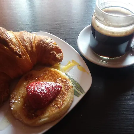 Bed & Breakfast Orange House